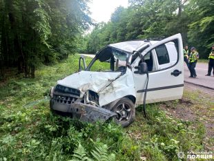 Власлідок ДТП загинула мешканка Шепетівщини, її чоловік та син у лікарні