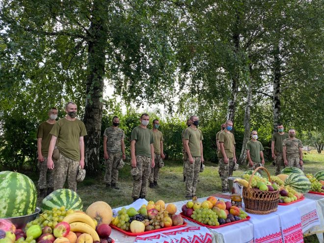 Шепетівські військові відзначили Яблучний Спас