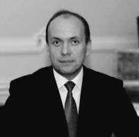 У молодому віці помер колишній очільник Хмельницької ОДА