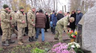 Шепетівчани відзначили День Гідності і Свободи вшанувавши героїв