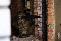 Нетішинські нацгвардійці відпрацьовували бій у місті з використанням дронів