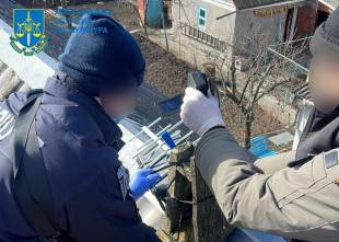 СБУ затримала зрадника, який шпигував за військовим аеродромом з власного будинку