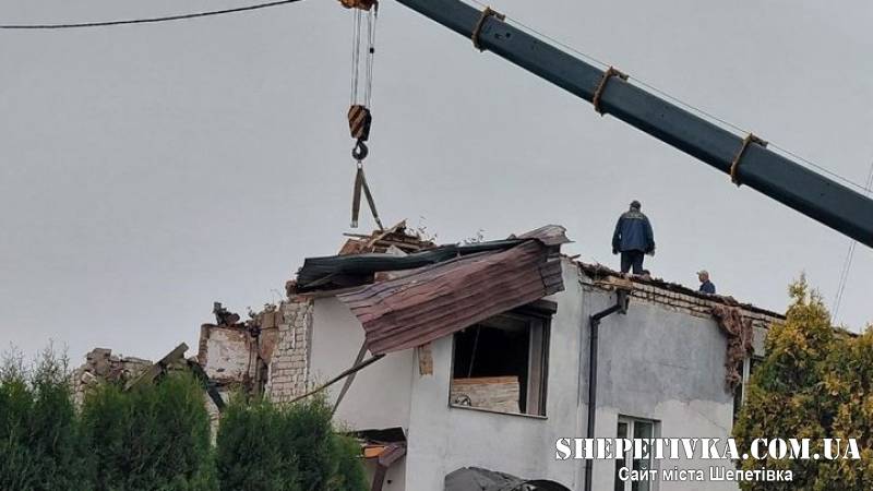 «Шахед» влучив у веранду: хмельничани розповіли про перші хвилини після удару