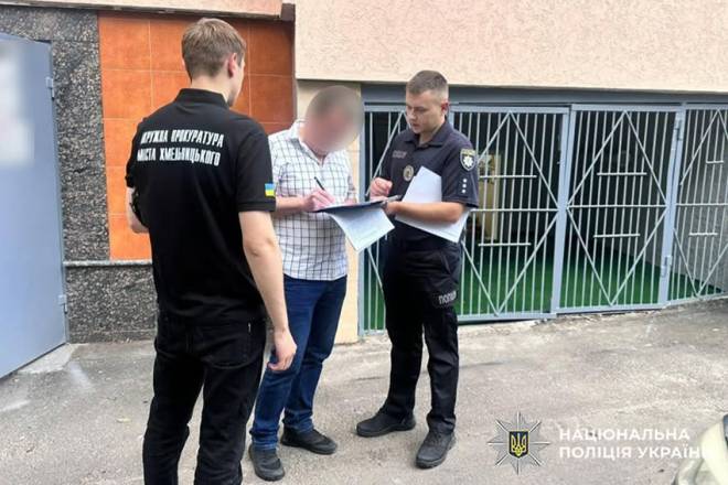 Привласнили понад 8,6 млн грн на постачанні пального для комунальників Хмельниччини: судитимуть керівників підприємства