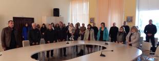 Близьким п'ятьох загиблих захисників Шепетівщини вручили їх ордени «За мужність»