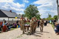 Серце зупинилося через важкі поранення: Улашанівська громада провела у засвіти Андрія Келюха