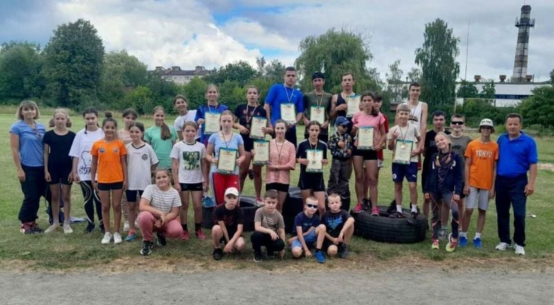 Юні легкоатлети змагалися з нагоди Міжнародного Олімпійського Дня