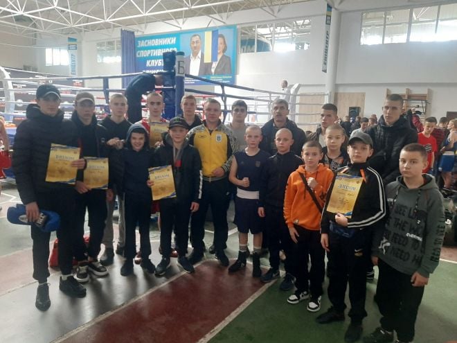 Шепетівські боксери повернулись з нагородами зі змагань у Хмельницькому
