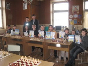 Змагання з шахів «Біла тура»