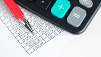 Скільки заробили шепетівські місцеві депутати за минулий рік