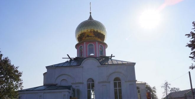 У Шепетівці із церкви вкрали скриньку із пожертвами