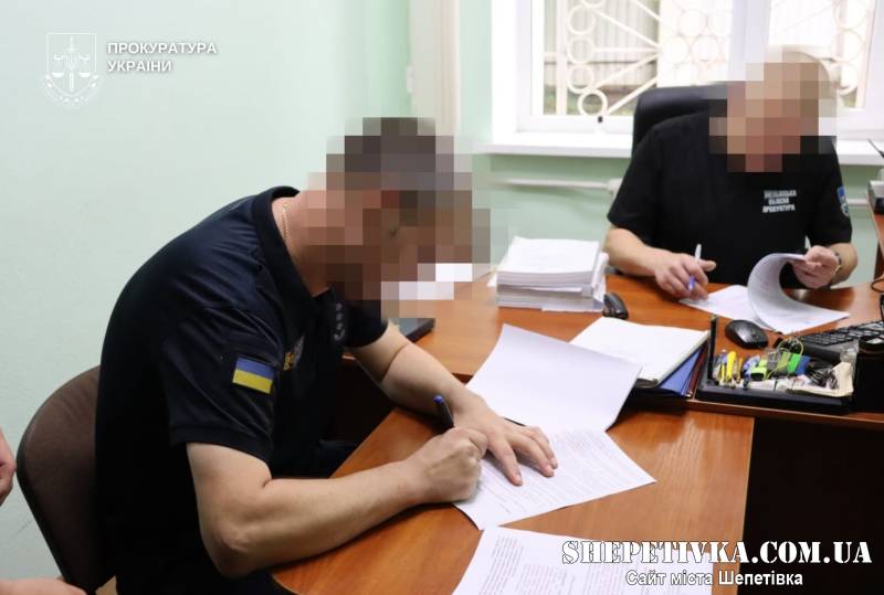 Завищив вартість рятувальних комплектів: судитимуть експосадовця ДСНС