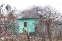 На Шепетівщині під час гасіння пожежі виявили тіло жінки