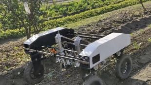 Платформа від марсохода допомагає вирощувати огірки на Хмельниччині