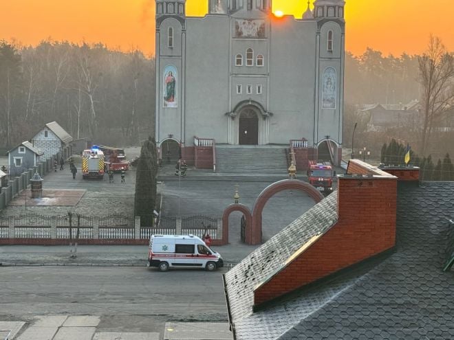 До Свято-Михайлівського Собору у Шепетівці вже тричі викликали рятувальників