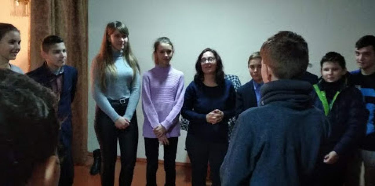 У Шепетівській школі провели форум-театр "Світ без насильства"