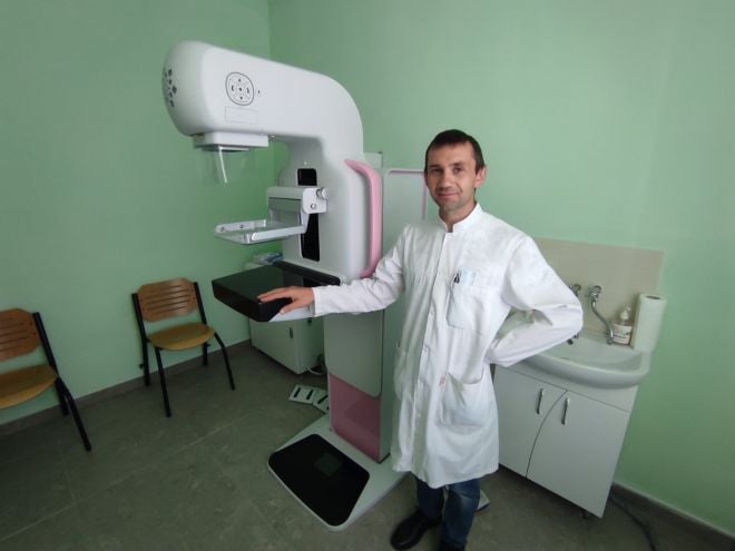 У шепетівській багатопрофільній лікарні відтепер працює кабінет мамографії