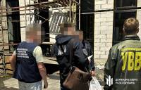 Прикордонники вимагали 5,5 тис. доларів за переведення військового в тил