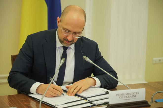 Уряд запровадить посилений карантин в Україні з 8 січня