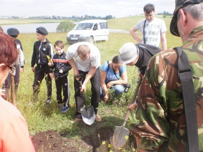 На археологічній майстерні відкопали знахідки доби Київської Русі