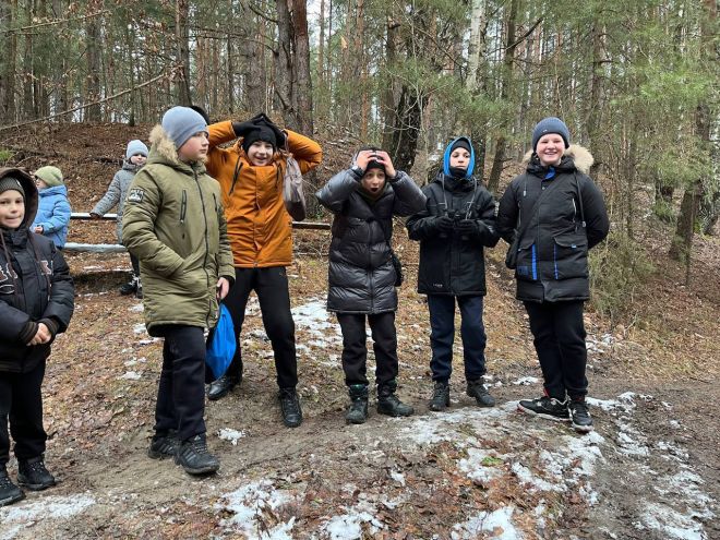 Під час прогулянки екологічною стежкою діти побачили дещо вражаюче