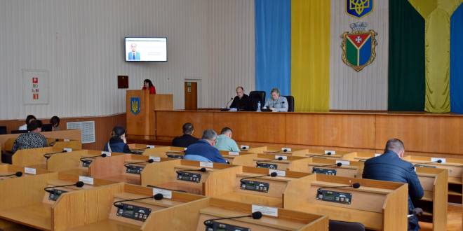 Виконком: конкурс перевізників, мережа освітніх закладів та популізм на «прямотоці»