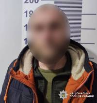 Під час обшуку у обвинуваченого в наркоторгівлі виявили ще й наркопритон