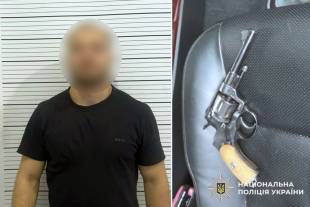 Поліцейські затримали чоловіка, який влаштував стрілянину