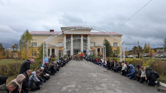 Славутська громада провела у засвіти юного розвідника Медзенівського Владислава