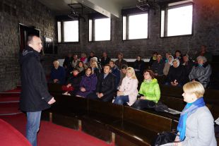 З шепетівчанами зустрівся народний депутат Єгор Соболєв