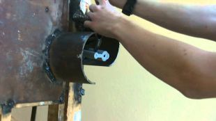 В Судилкові із будинку винесли побутову техніку та килими