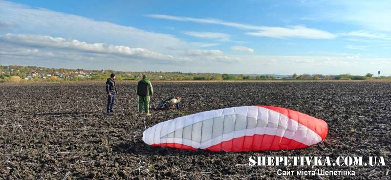Житель Хмельниччини незаконно перетнув кордон із Молдовою на мотопароплані