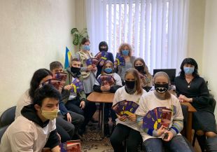 У Шепетівці була проведена акція «Насильству немає виправдання!»
