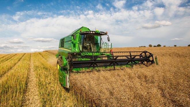 Цьогоріч на Шепетівщині один з найвищих показників урожайності зернових