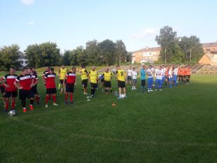 На чемпіонаті міста Шепетівки з футболу лідирують одразу 3 команди