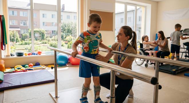 Реабілітація дітей з інвалідністю у Шепетівській громаді: 16 дітей пролікувалися на понад 326 тисяч гривень