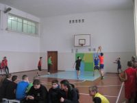 Серед юнаків та дівчат пройшли змагання з баскетболу