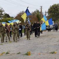 Евакуйовував побратимів із позиції: на Шепетівщині прощались із Матвійчуком Дмитром