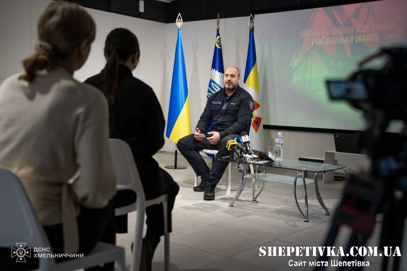 Займання на Хмельниччині вже виявляють через супутник: перший брифінг нового очільника ДСНС