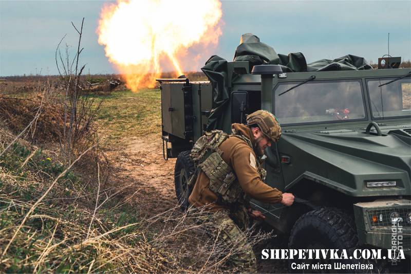 Нетішинські нацгвардійці відпрацювали бойове застосування мобільних мінометів Alakran