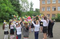 Для дітей-сиріт та дітей, позбавлених батьківського піклування організували солодкий стіл