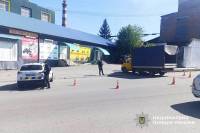 У Шепетівці мотоцикліст зіткнувся із мікроавтобусом