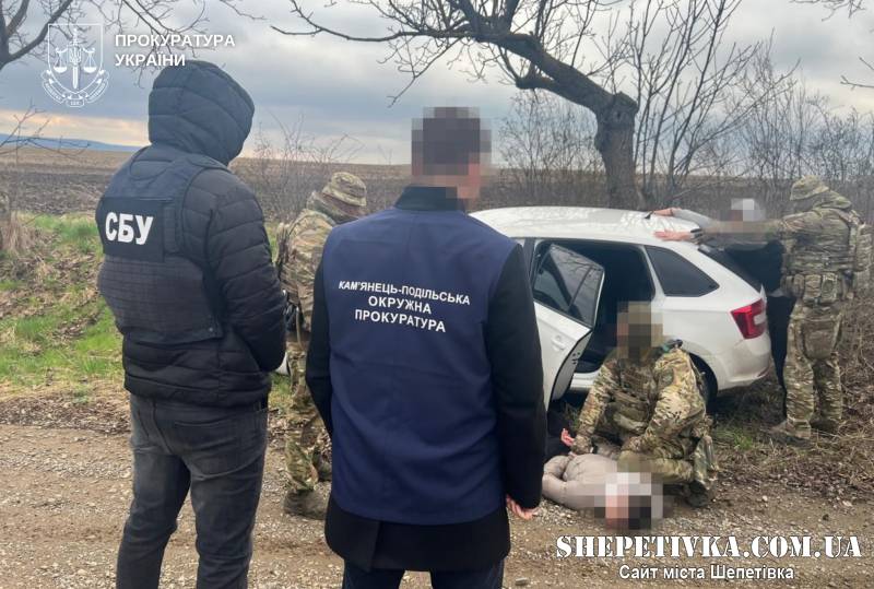$13 000 за втечу до Румунії: на Хмельниччині викрили групу молодиків, які переправляли ухилянтів за кордон