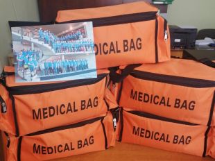 Судилківська громада отримала з Естонії медичні сумки для військових