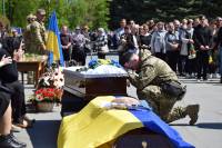 «Я вмію… Я знаю… То хто, як не я?»: Шепетівка провела у засвіти оператора БПЛА Олега Лізанця