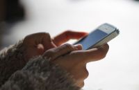 Ставила лайки за товар та втратила 72 тис грн: як ошукали мешканку Шепетівщини