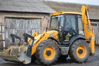 Мер Шепетівки показав яку комунальну техніку закупили за кошти громади