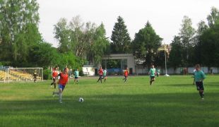 Завершився 10 тур чемпіонату Шепетівки з футболу 8х8