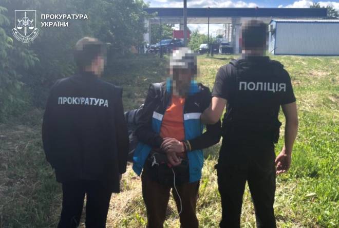 У Хмельницькому затримали підозрюваного у сексуальних домаганнях до малолітніх дітей