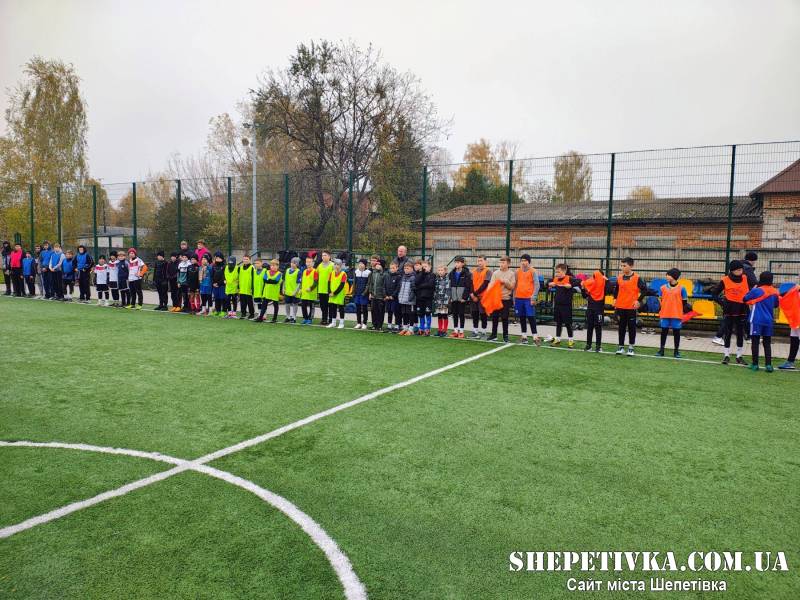 У Шепетівці відбулись змагання з футболу «Шкільний м'яч»